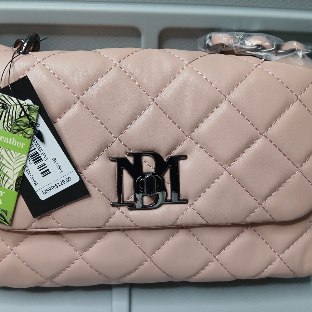 Badgley Mischka Pink Quilted Shoulder Bag with Luxurious Design